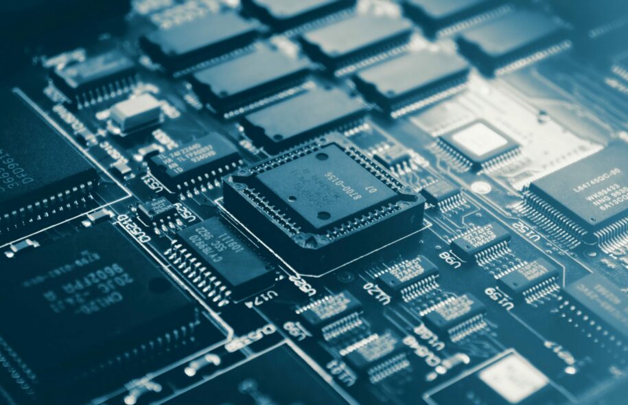 Prodej hardware a&nbsp;software