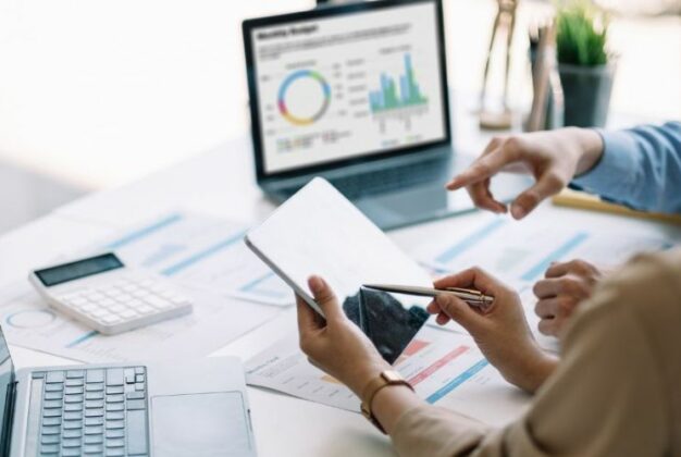 Podnikové analýzy a&nbsp;reporty snadno a&nbsp;rychle díky BI řešení